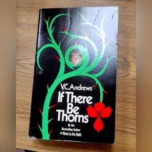 VC Andrews If There Be Thorns Paperback Book